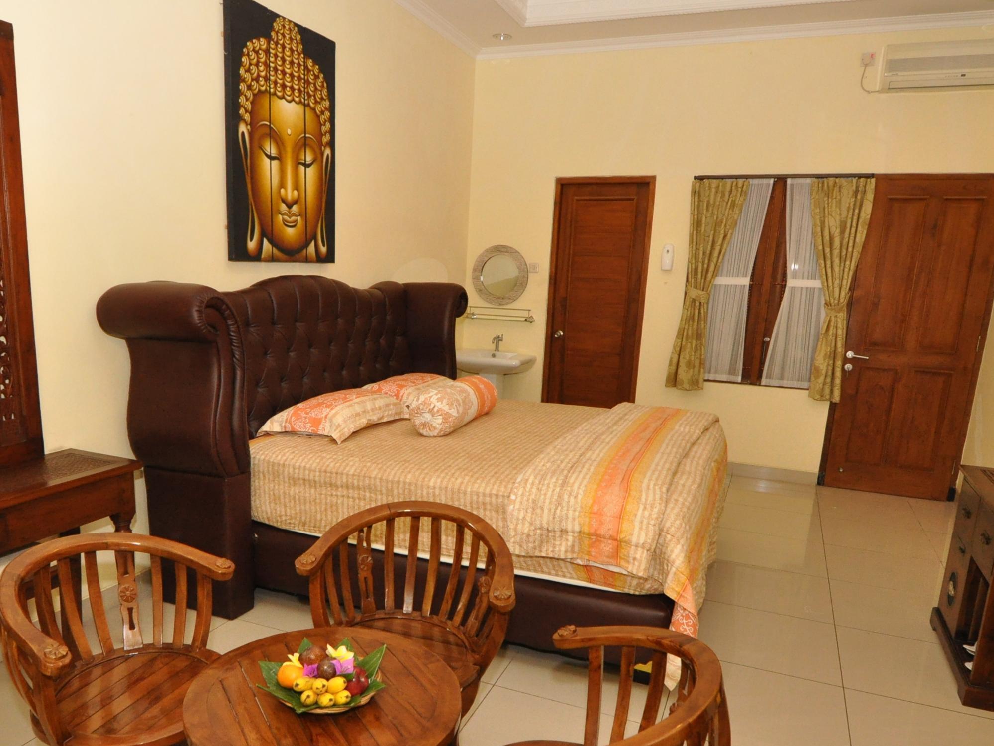 Omah Semar Homestay Yogyakarta Exterior photo