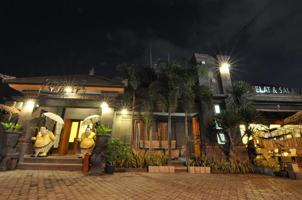 Omah Semar Homestay Yogyakarta Exterior photo