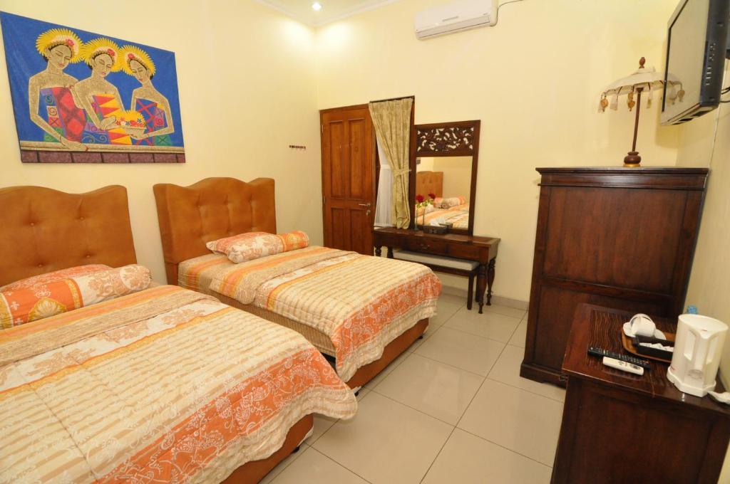 Omah Semar Homestay Yogyakarta Exterior photo